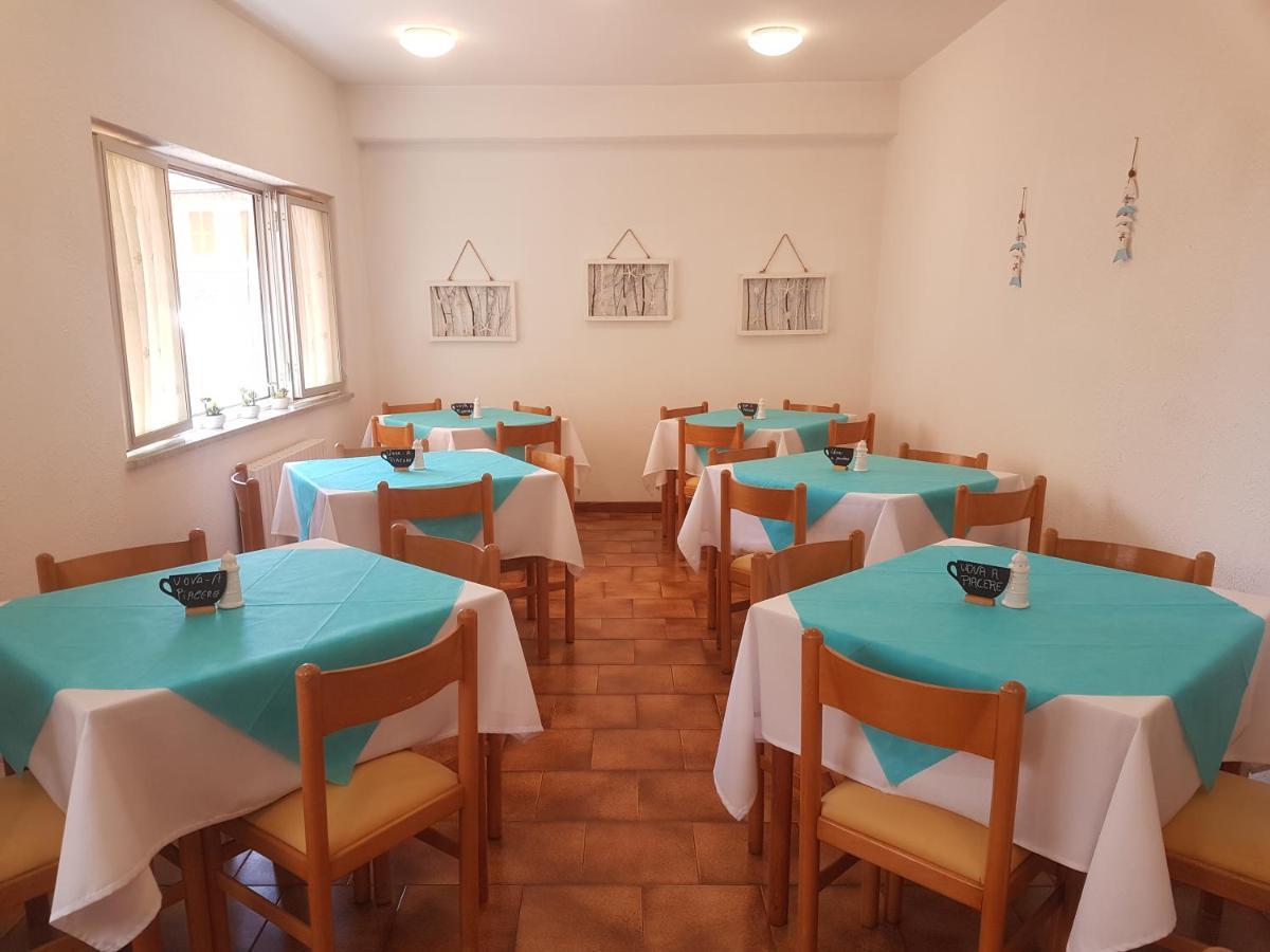 Albergo Natalina Finale Ligure Eksteriør billede